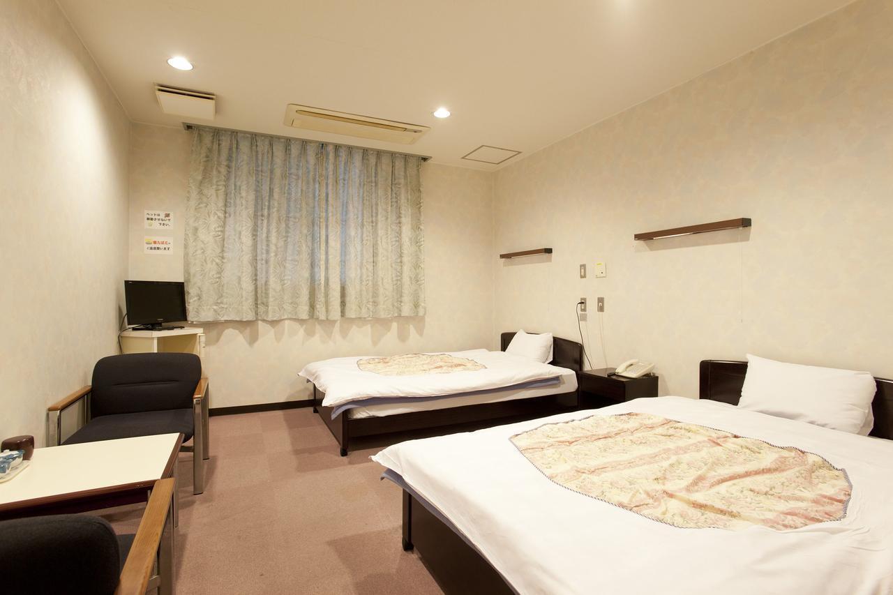 Hotel Yuzuruhaso à Minamiawaji Extérieur photo