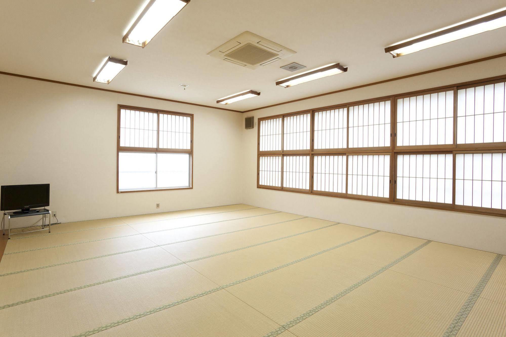 Hotel Yuzuruhaso à Minamiawaji Extérieur photo
